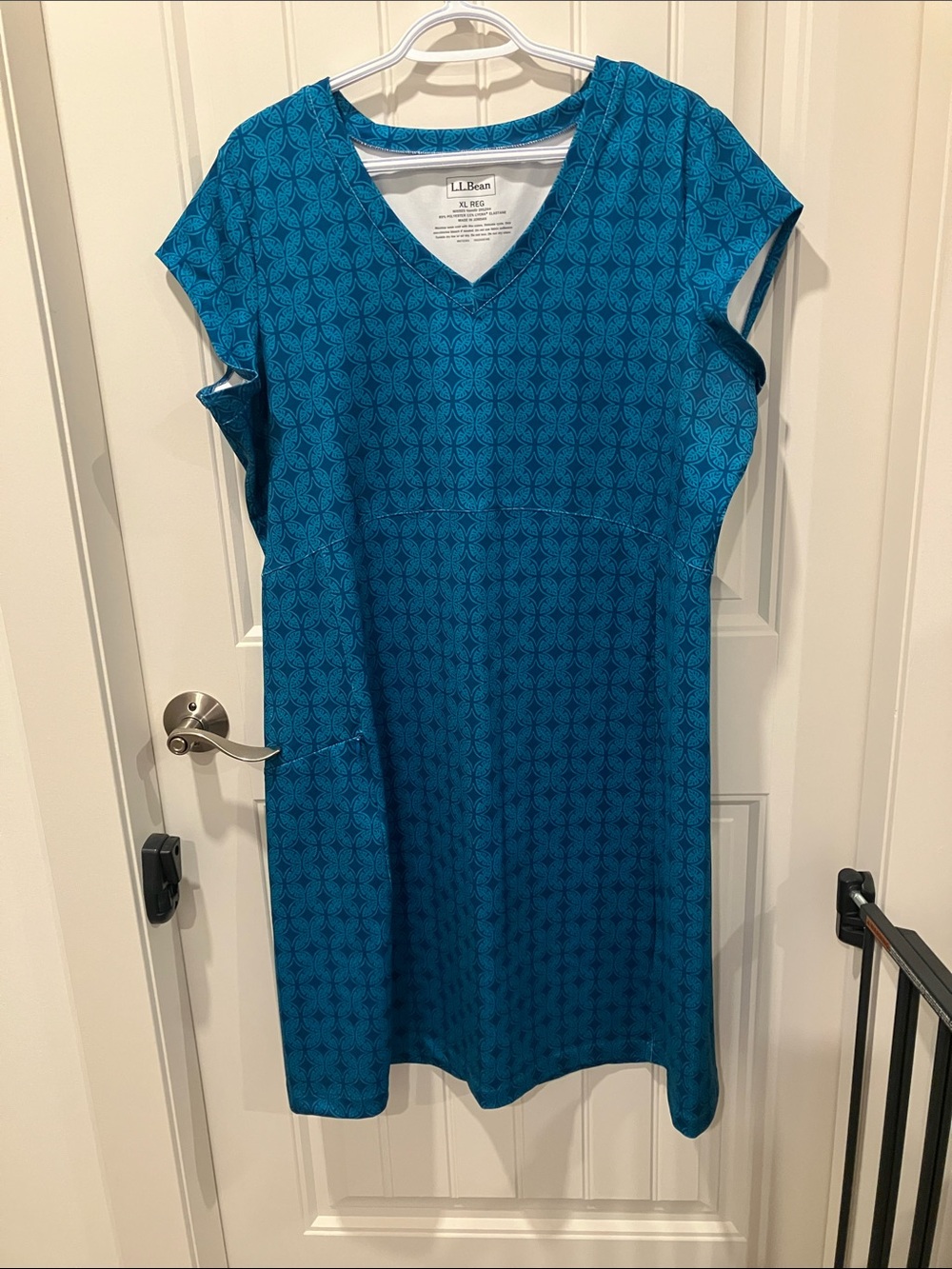 LL BEAN Dress V-neck Geoprint BLUE XL